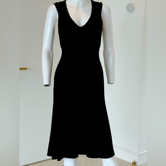 BCBG MaxAzria Ribbed Tank Dress size XXS Sleeveless Black with attached belt - Picture 1 of 10